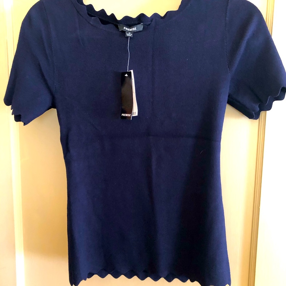 NWT navy scolloped shirt